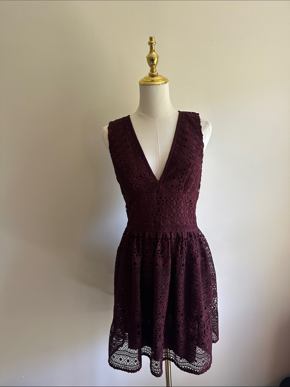 Abercrombie & Fitch Deep V-Neck Lace Dress - Dark Brown